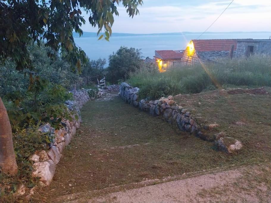 Art House Old Village Йесенице Екстериор снимка