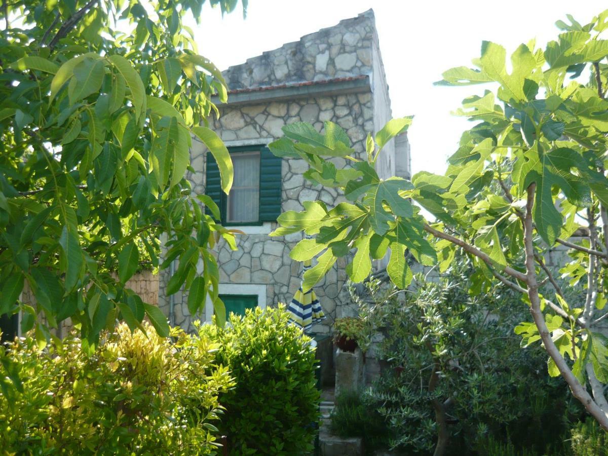 Art House Old Village Йесенице Екстериор снимка