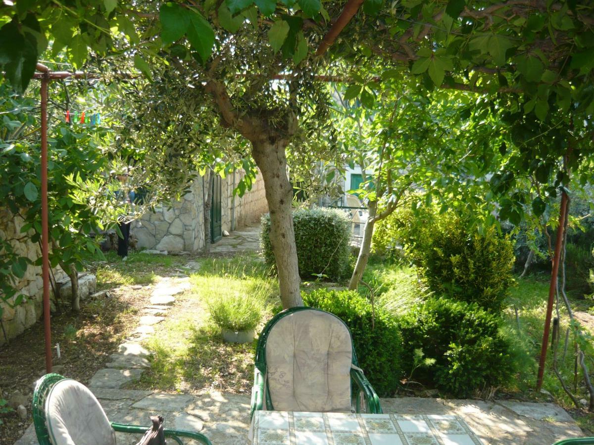 Art House Old Village Йесенице Екстериор снимка